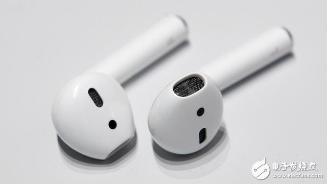 外媒点评AirPods：这么多年就数这个最好了！